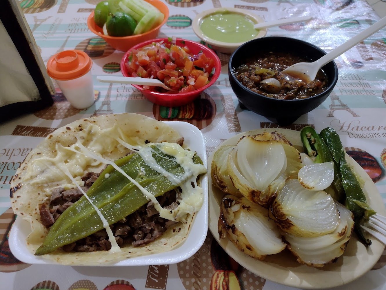 Tacos "Los Saracho"