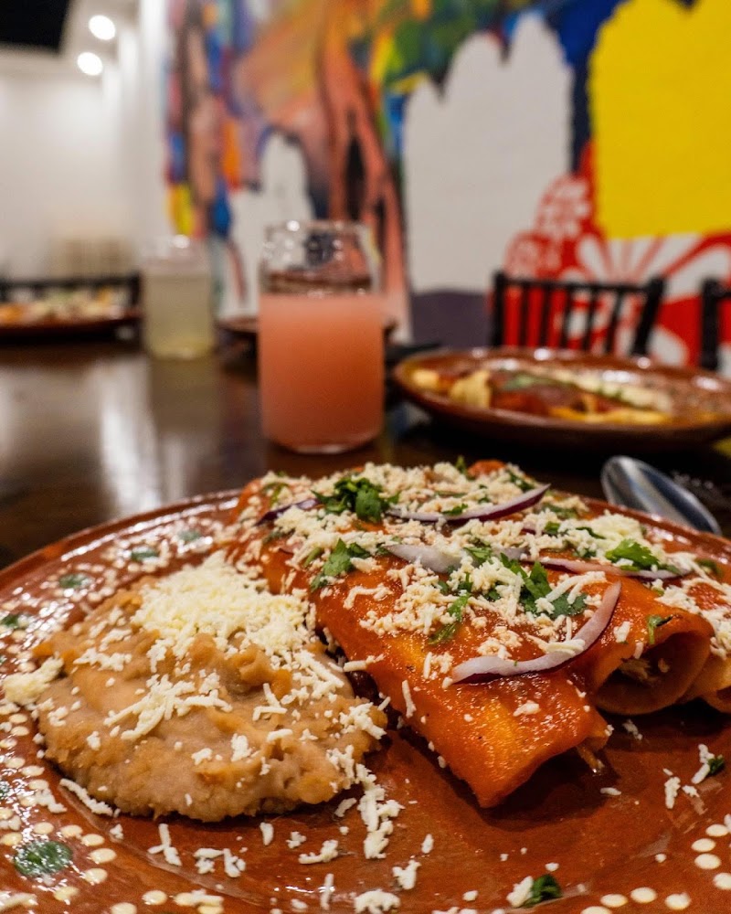Flor de Mayo Restaurante