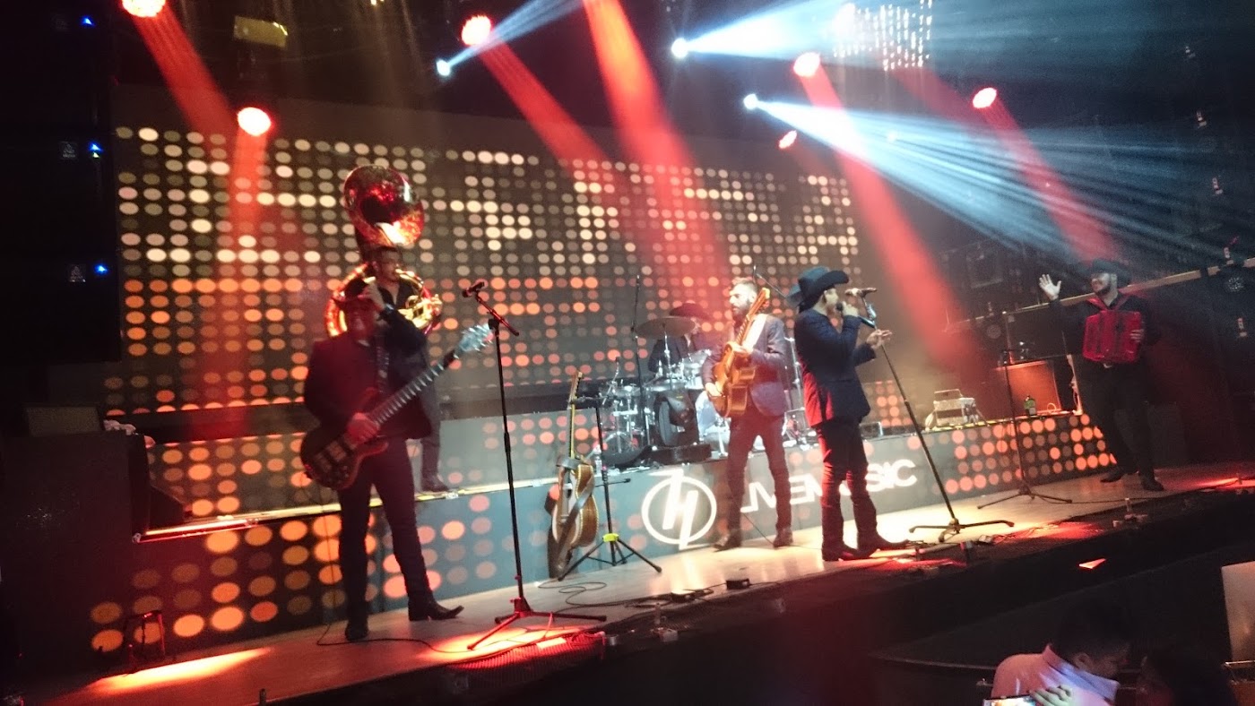 H Live Club & Show