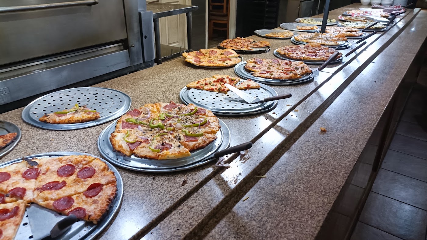 Roller Pizza Buffet
