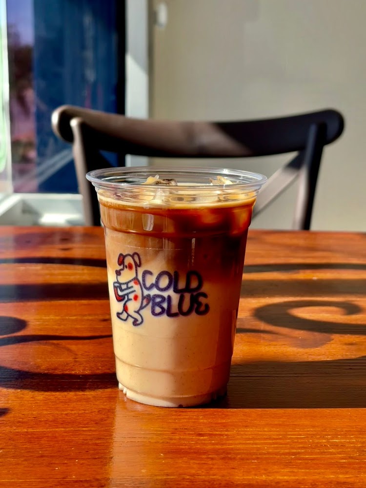 Cold Blue Café