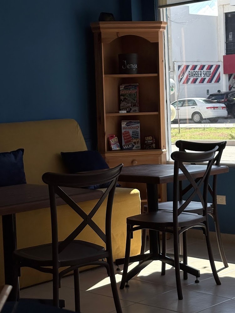 Cold Blue Café