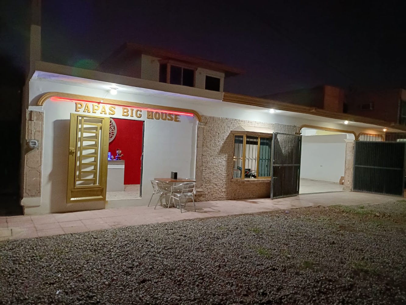 Papas Big House
