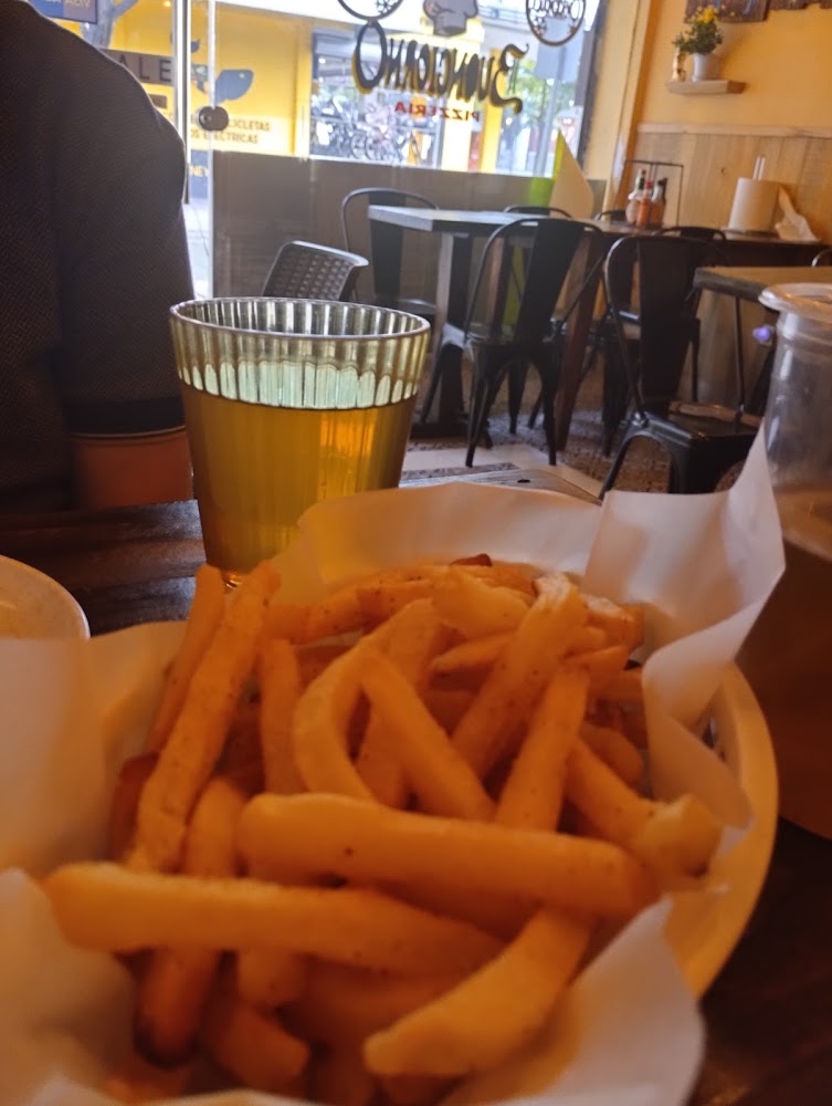 Buongiorno Pizzería y Alitas