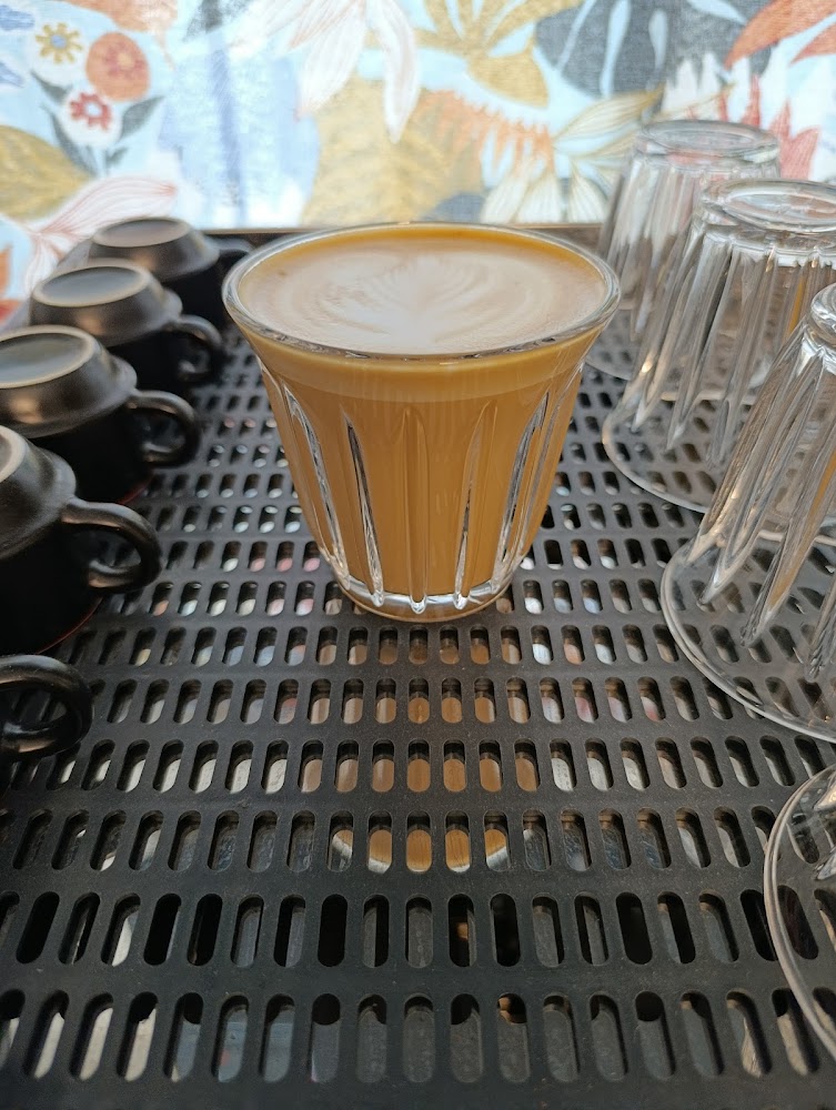 CAMU Café & Muebles