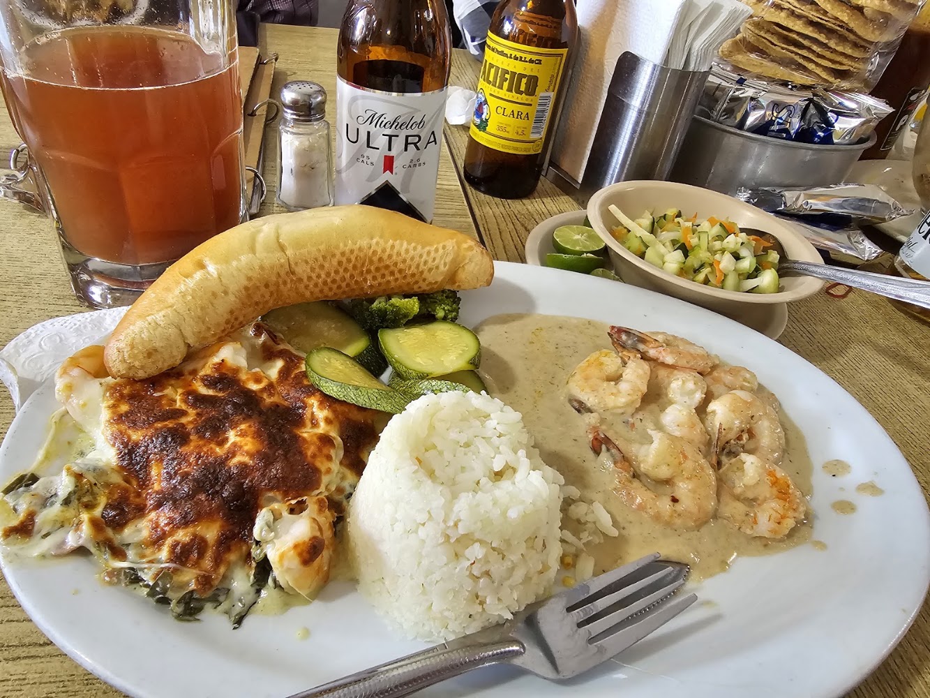 Mariscos El Güero del Boulevard