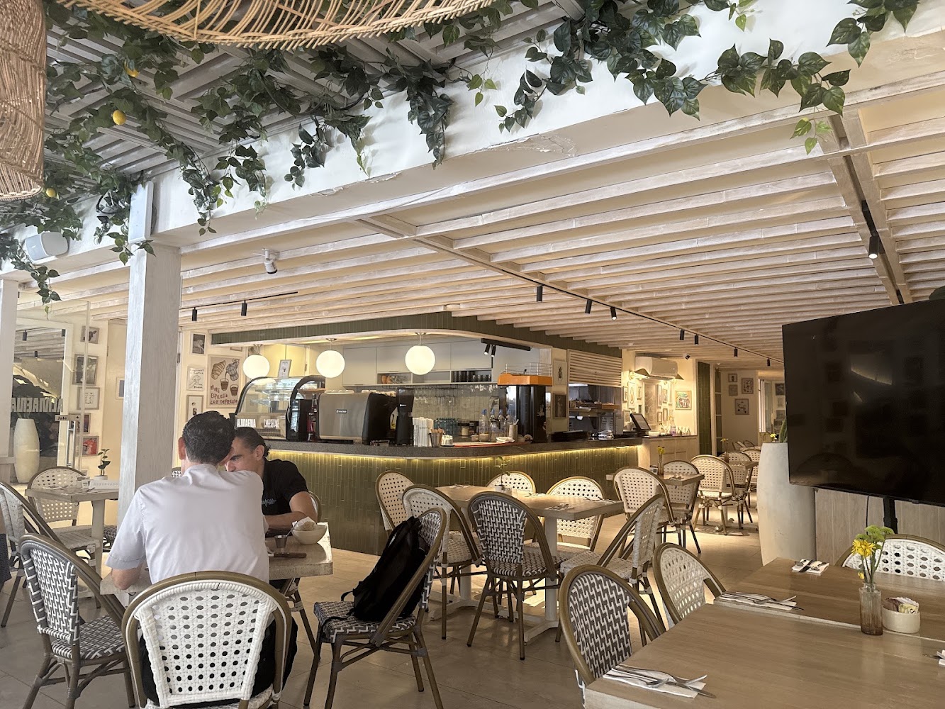 Almaena Restaurante