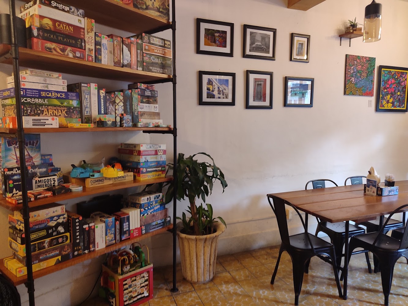 X&O Board Game Cafe