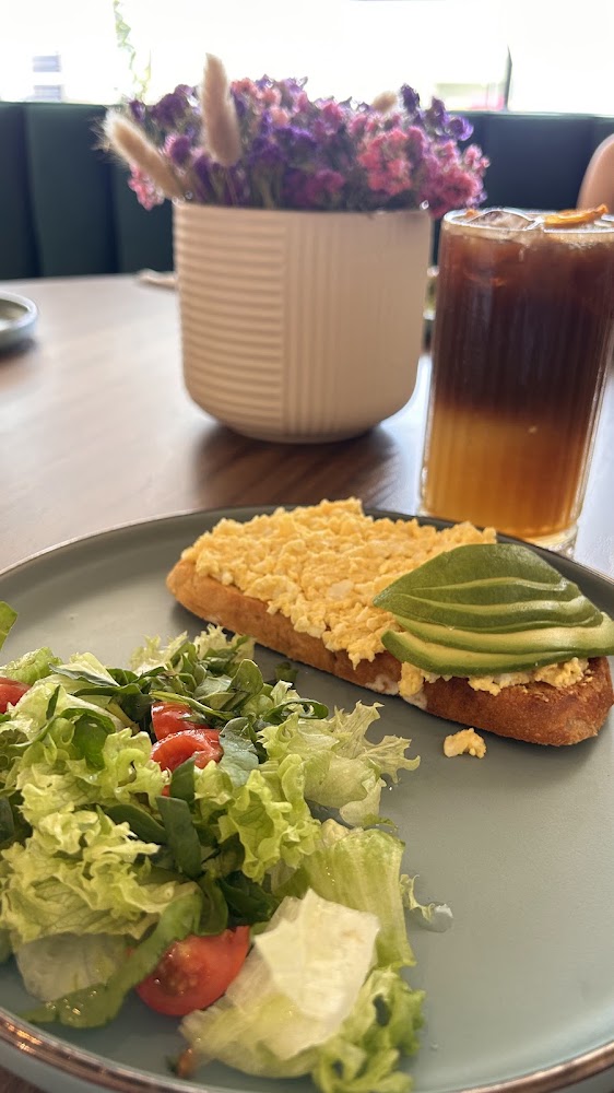 La Mesa Cocina y Cafe