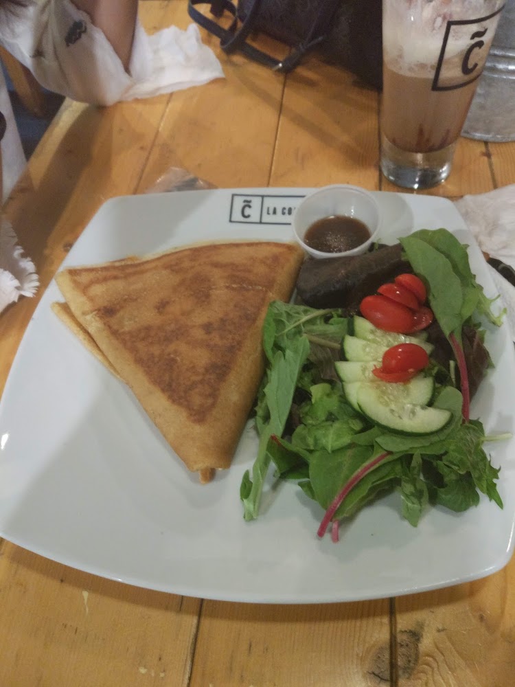 La Compañía · Café, Crepas, Waffles