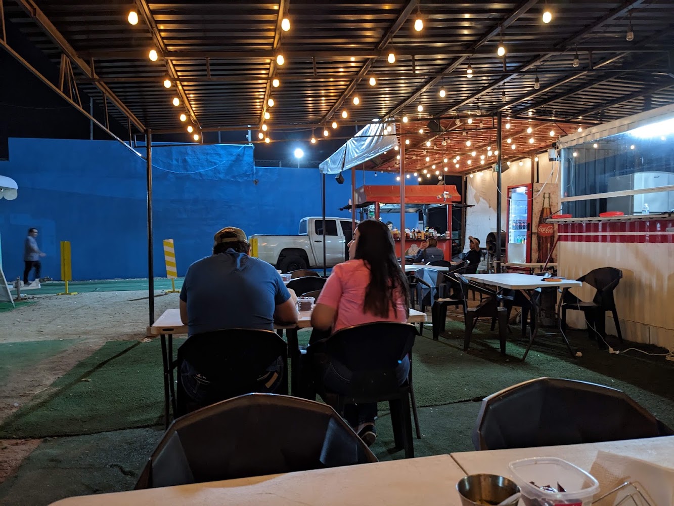 Quick burgers & fries la isla