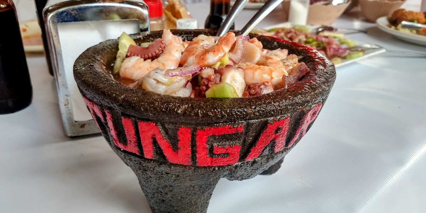 Mariscos El Tungar