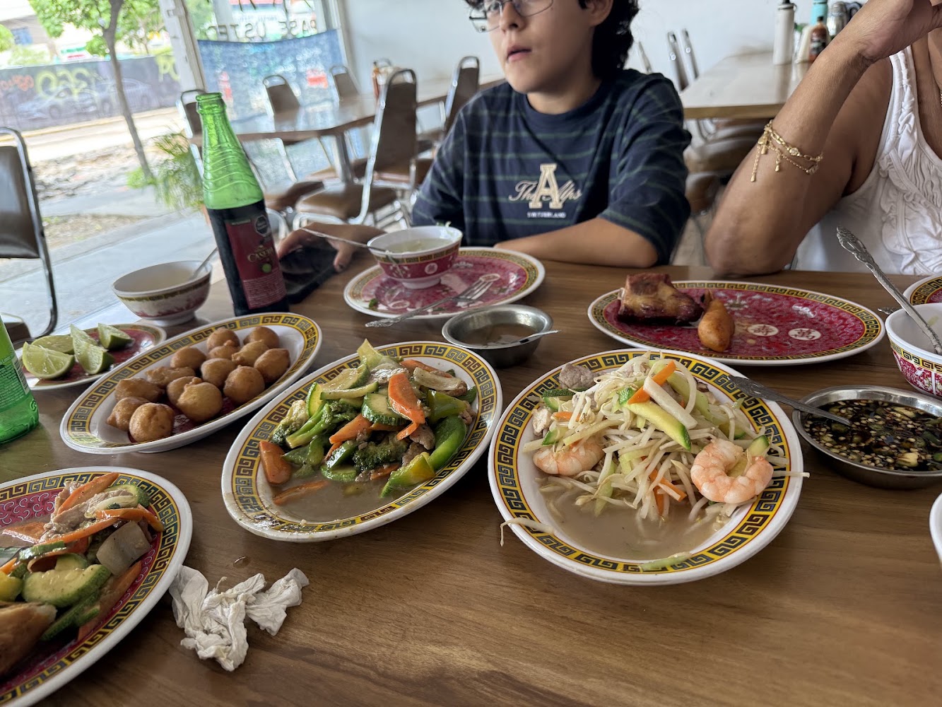 RESTAURANT LUO LIM