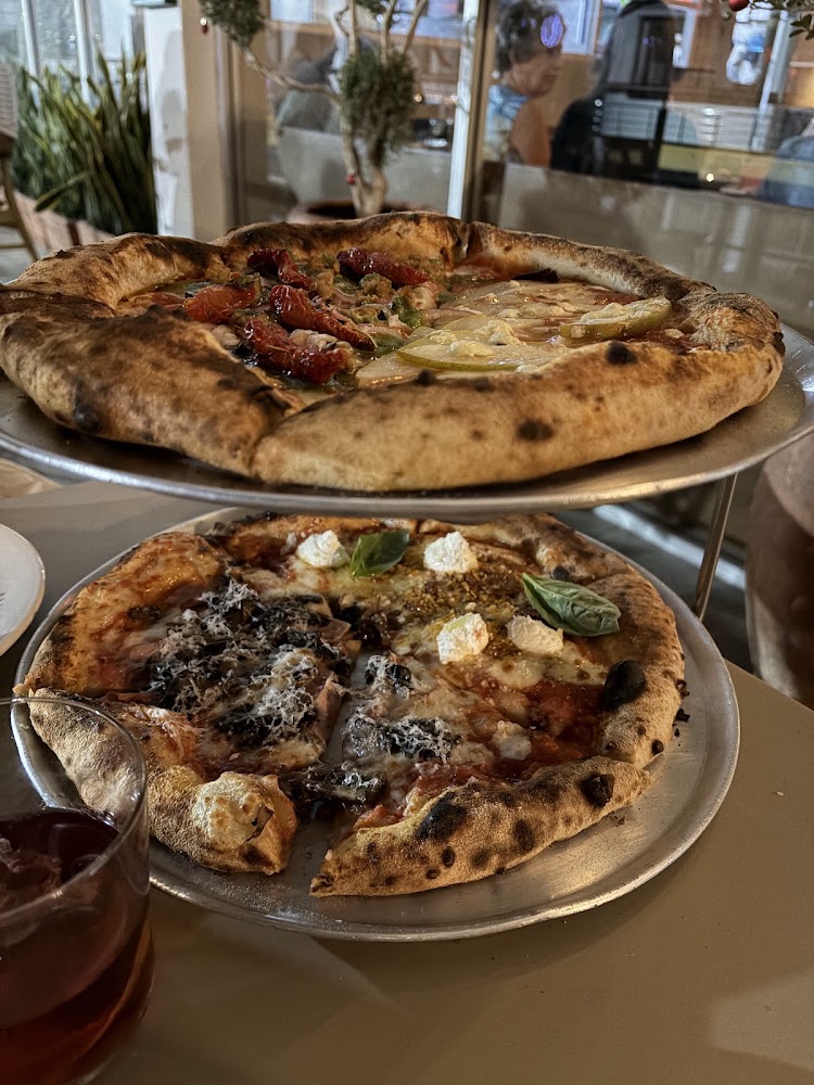 La Sagrada Pizzería