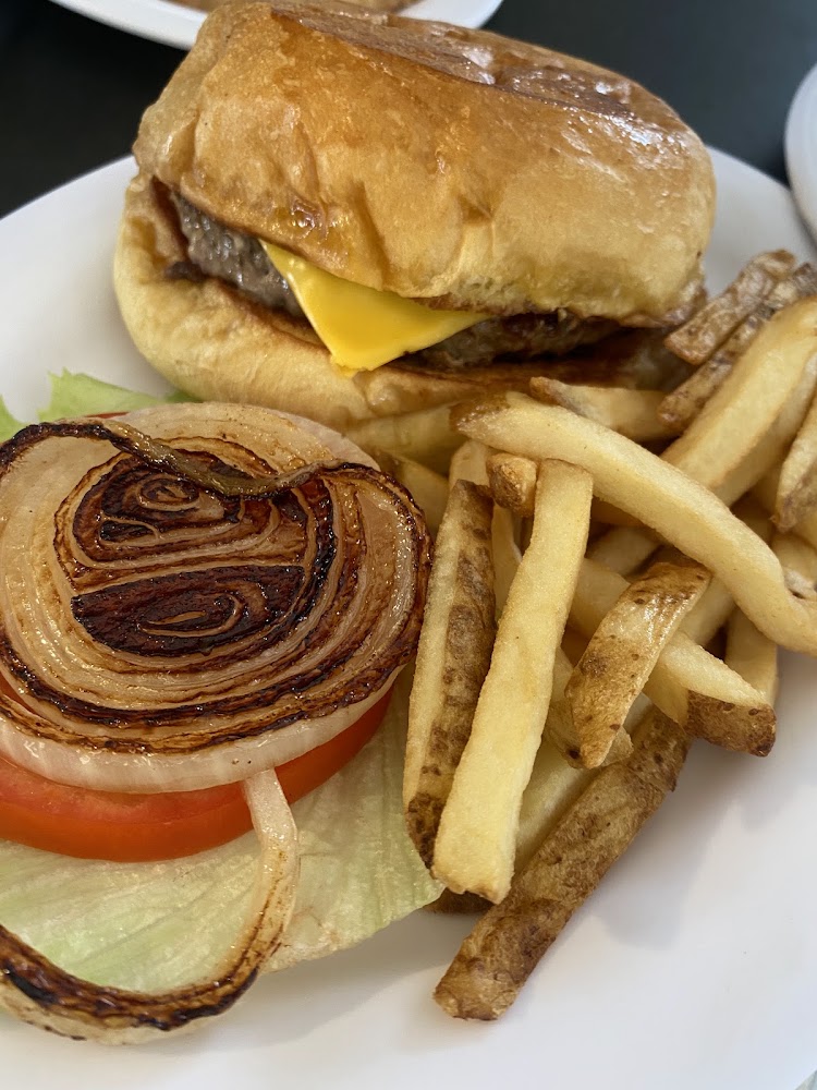 Gus & Gus Restaurant Bar & Grill
