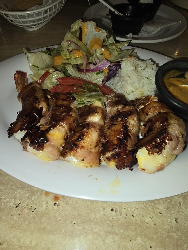 Gus & Gus Restaurant Bar & Grill