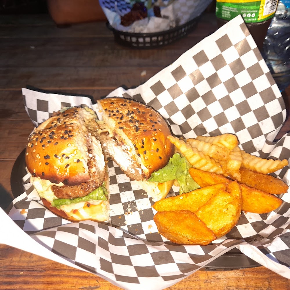 DC Boneless & More