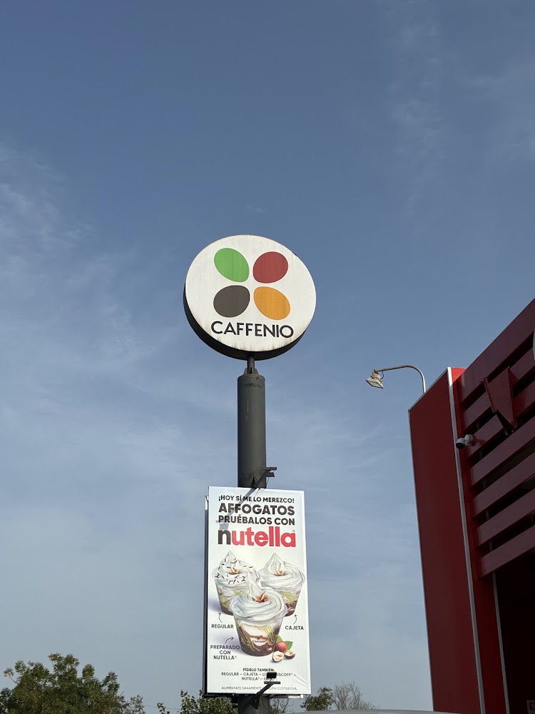 CAFFENIO Niños Héroes