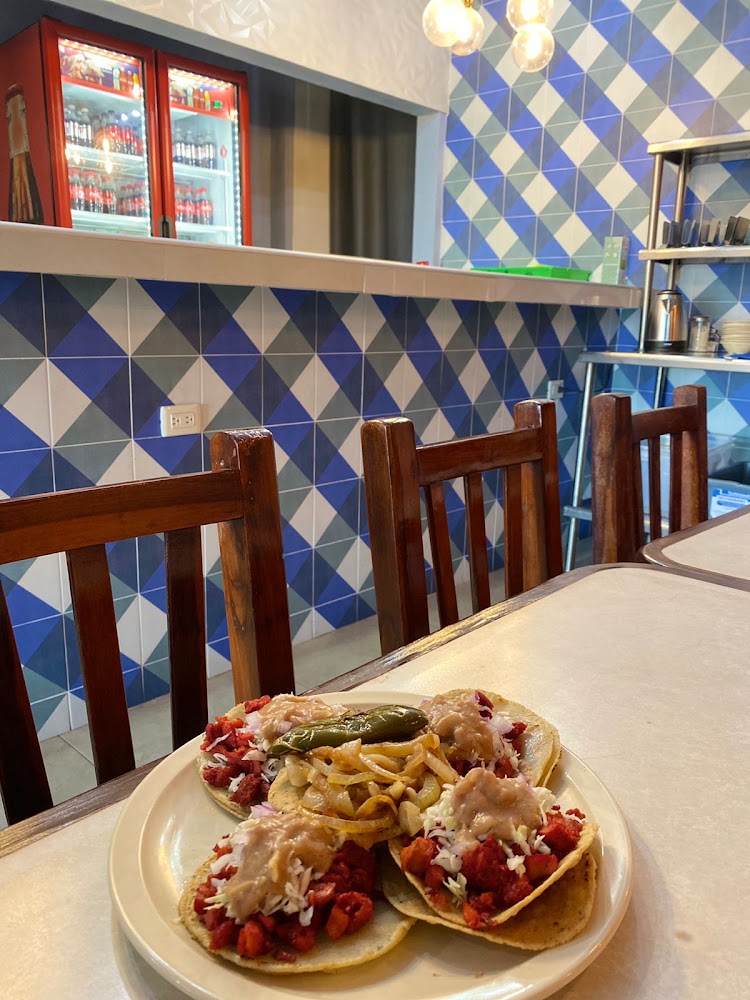 Tacos de Adobada Jaime (Suc. Viñedos)
