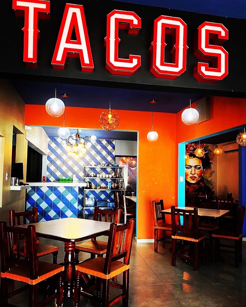 Tacos de Adobada Jaime (Suc. Viñedos)
