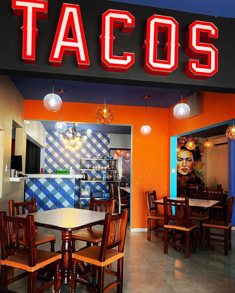 Tacos de Adobada Jaime (Suc. Viñedos)