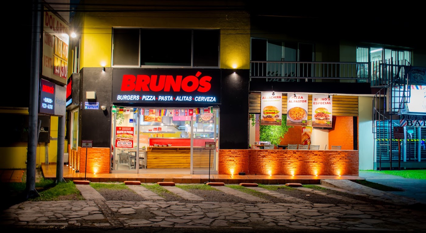 Bruno’s Burgers & Pizza Clouthier