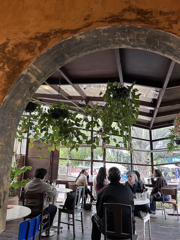 La Cafetería (Casa fuera de casa)
