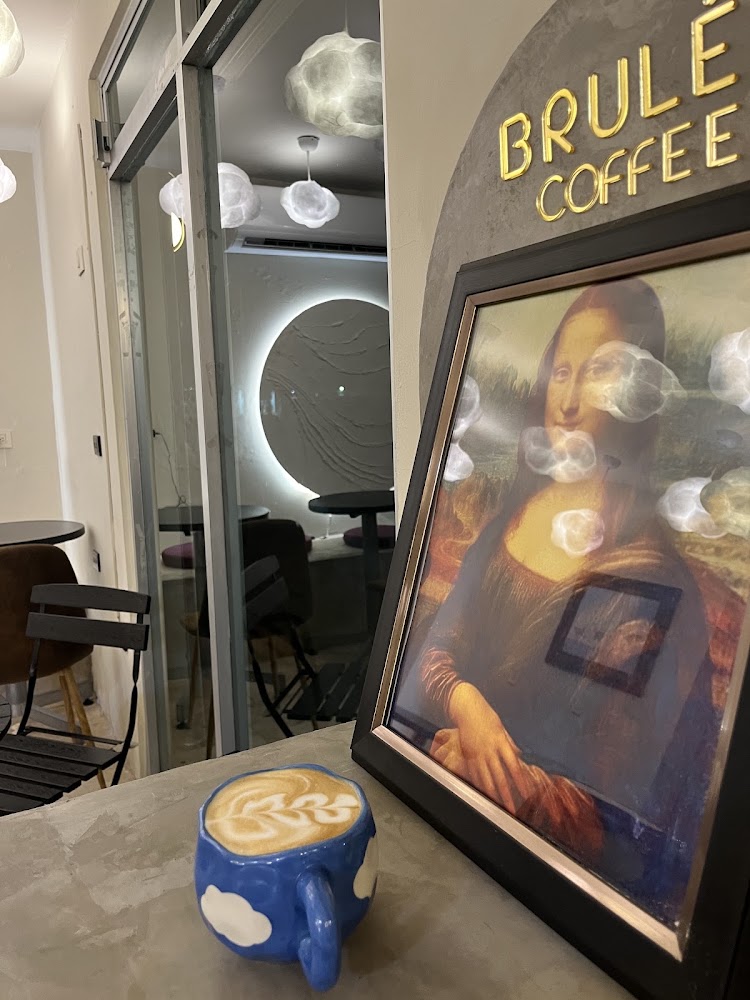Brulée cafe