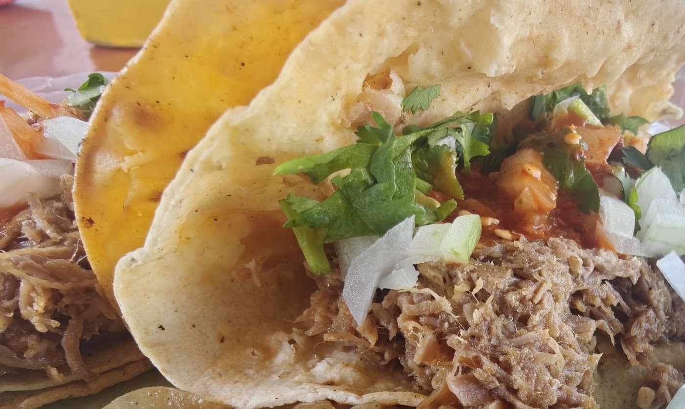 Tacos de birria la Banqueta