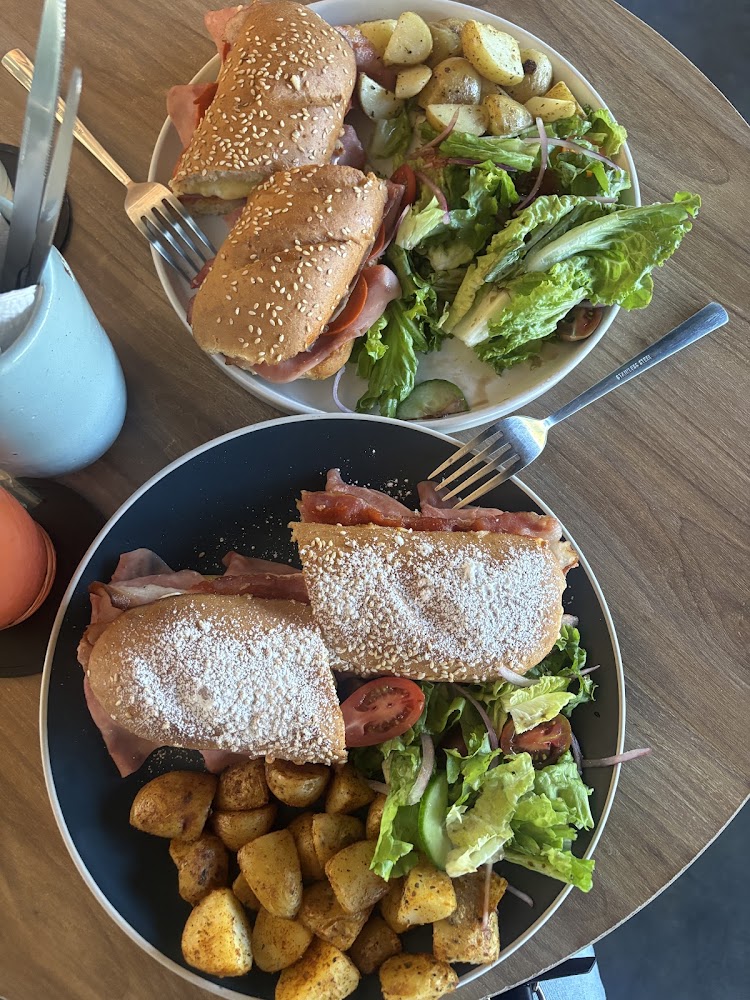 Nana Café Malecón Nuevo