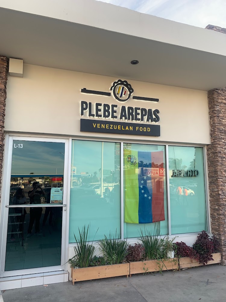 Plebe arepas