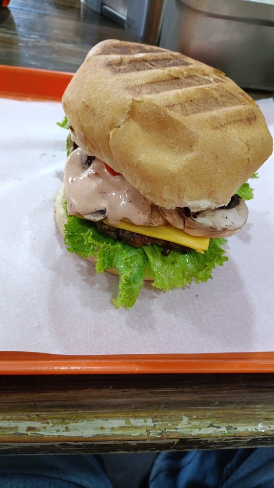 Hamburgruesas Al Carbón