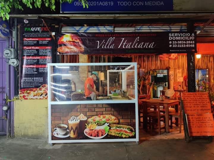 Villa Italiana, Pizza a la leña