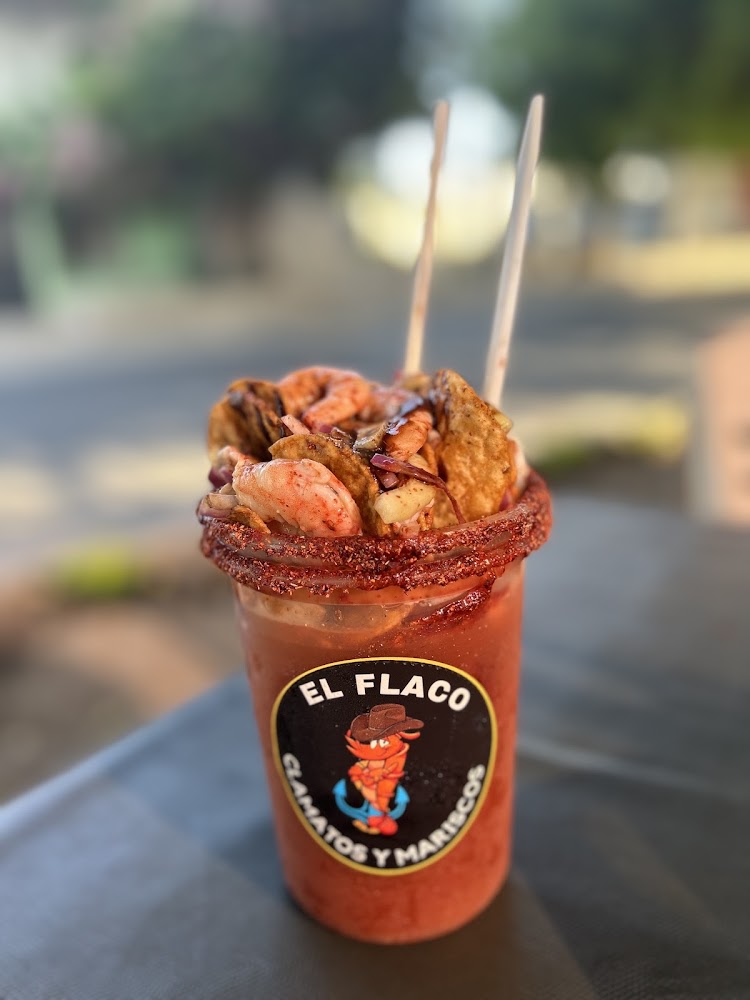 Clamatos y Mariscos El Flaco
