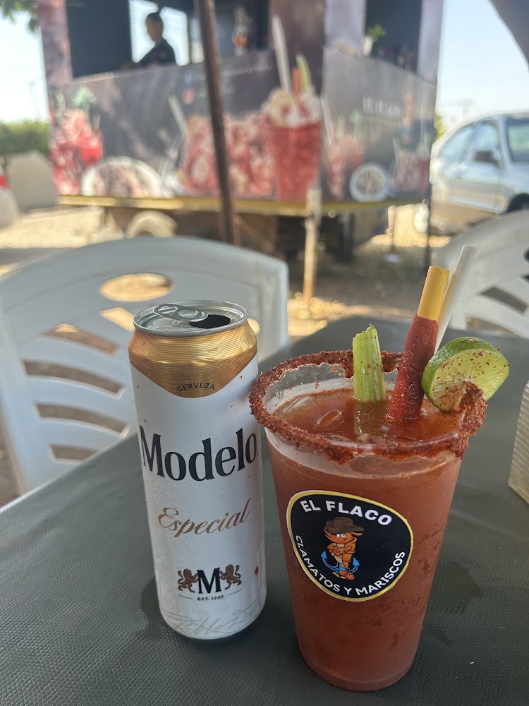 Clamatos y Mariscos El Flaco