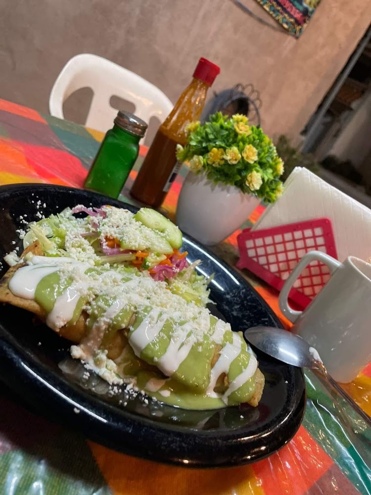Cenaduria Mis Tesoros
