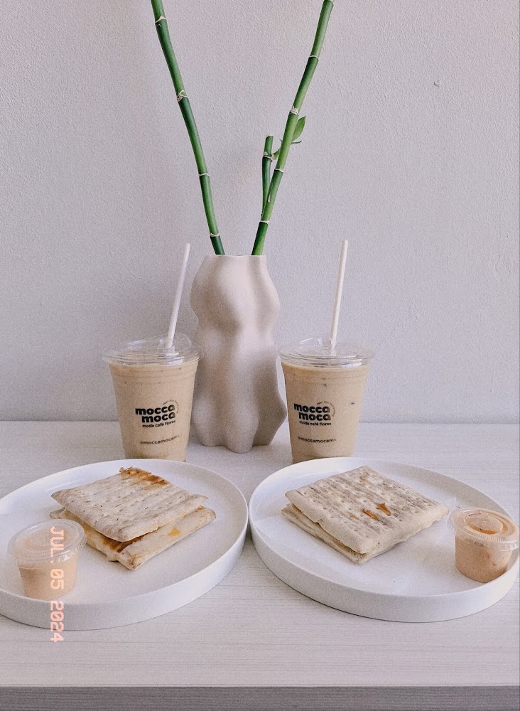 mocca moca. moda café flores
