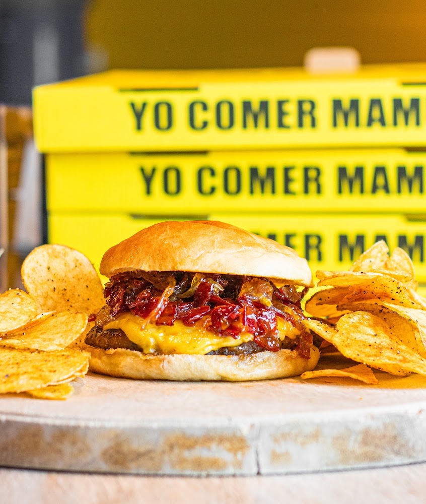 Mamut Burger GDL-ZPN
