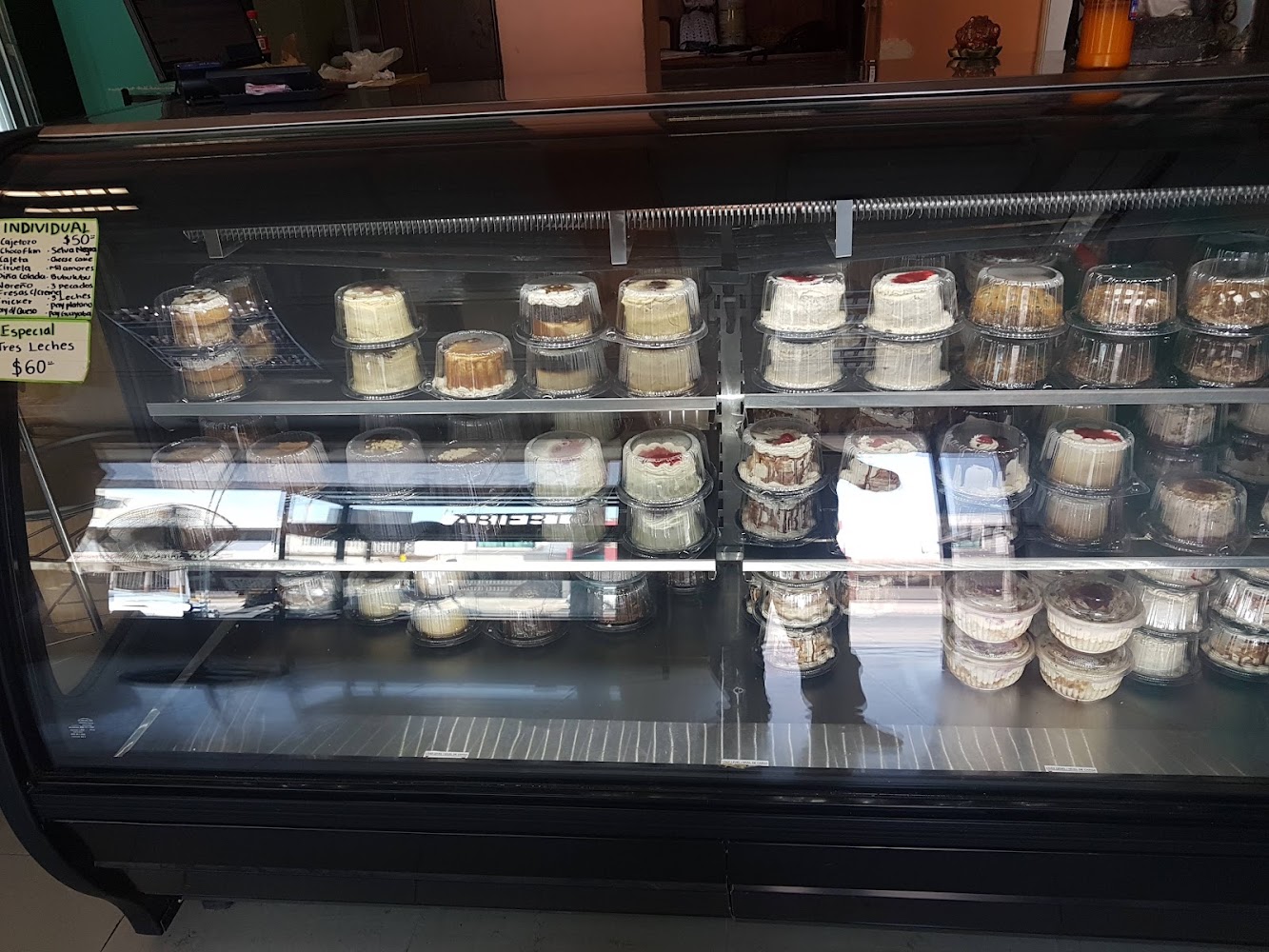 León Pastelería Sucursal Matriz