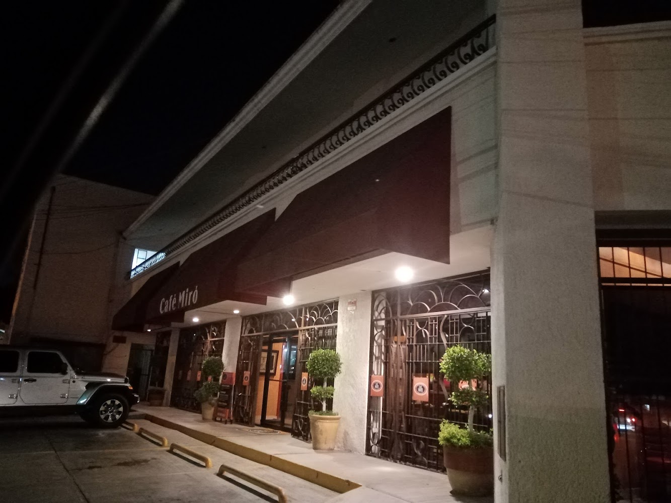 Cafe Miró