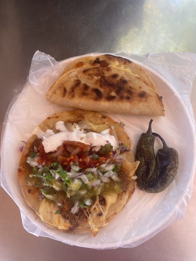 Tacos & Tacos "La Carreta"