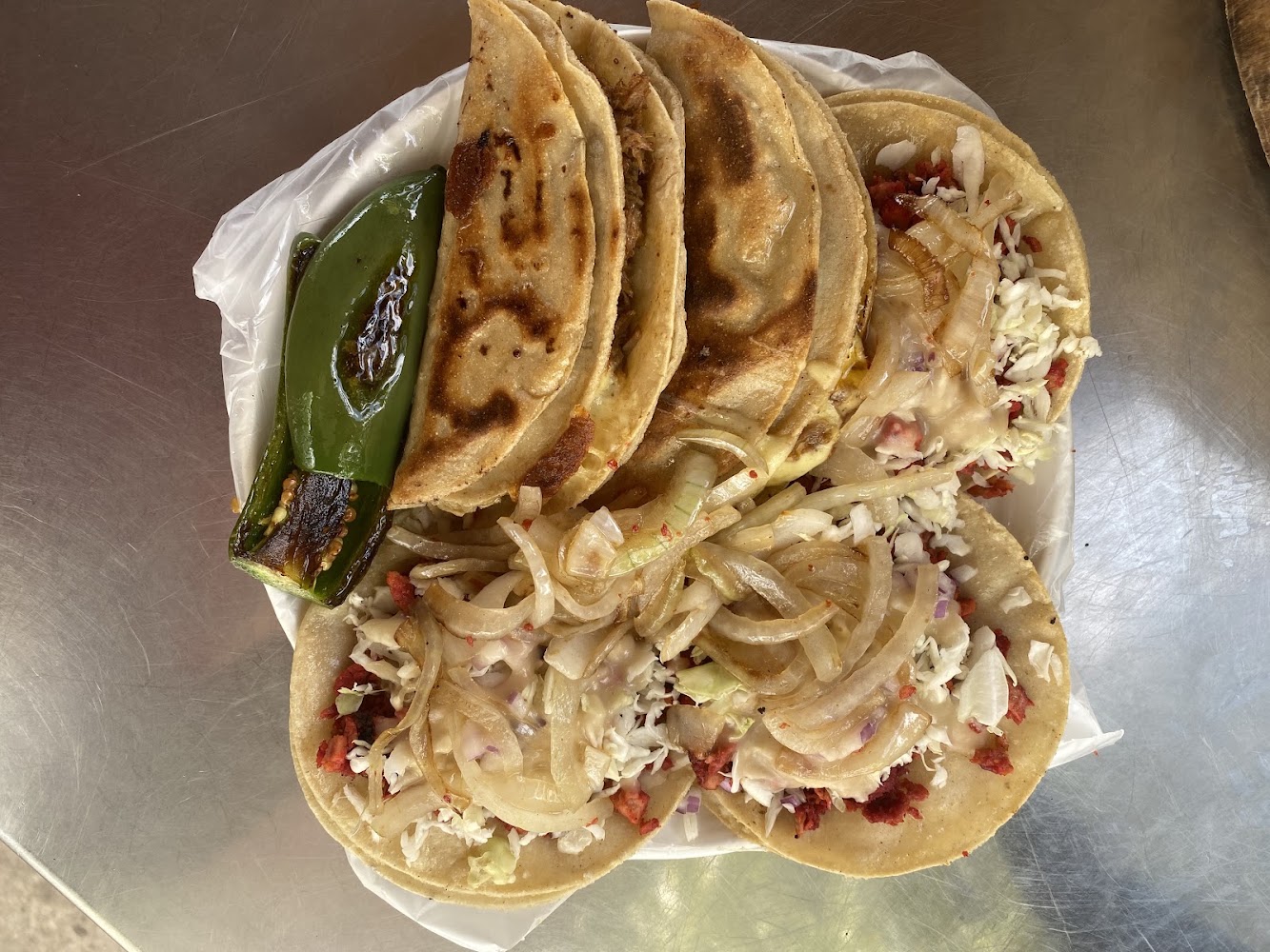 Tacos & Tacos "La Carreta"