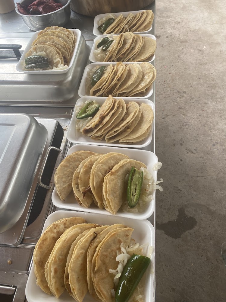 Tacos & Tacos "La Carreta"