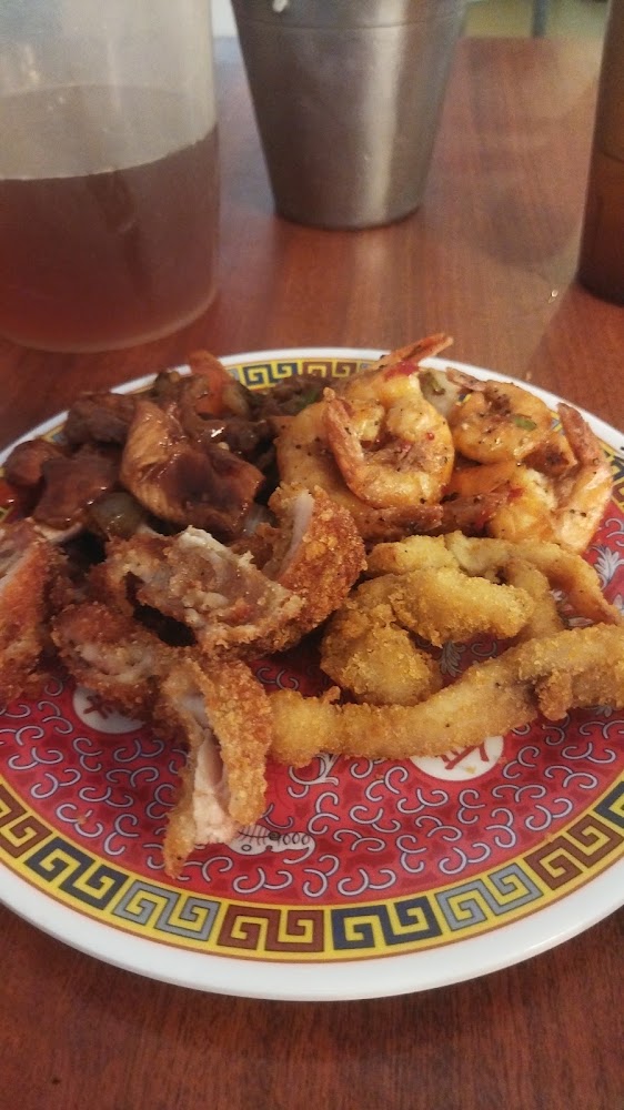 Dragón de Oro Comida China Cantonesa