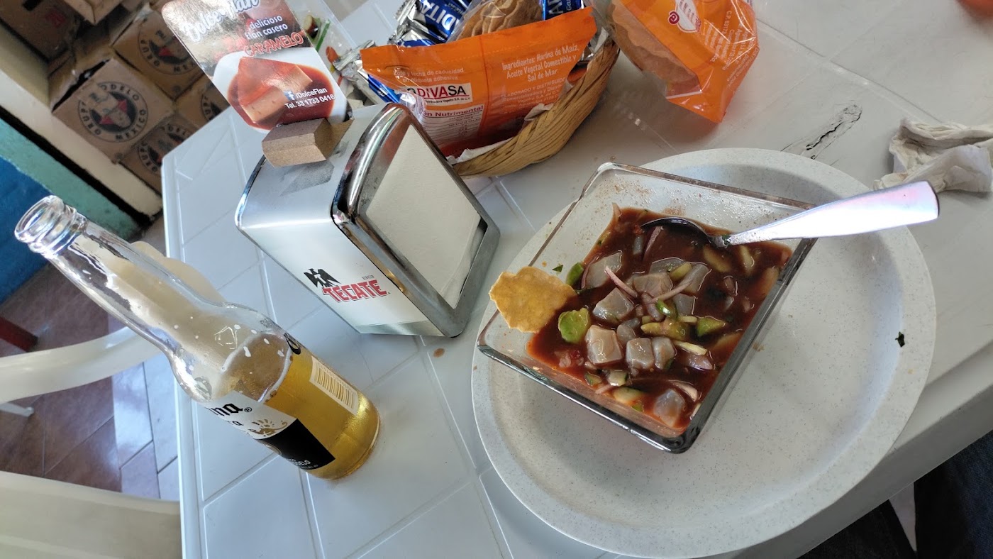 Mariscos la Lobinita "copérnico"