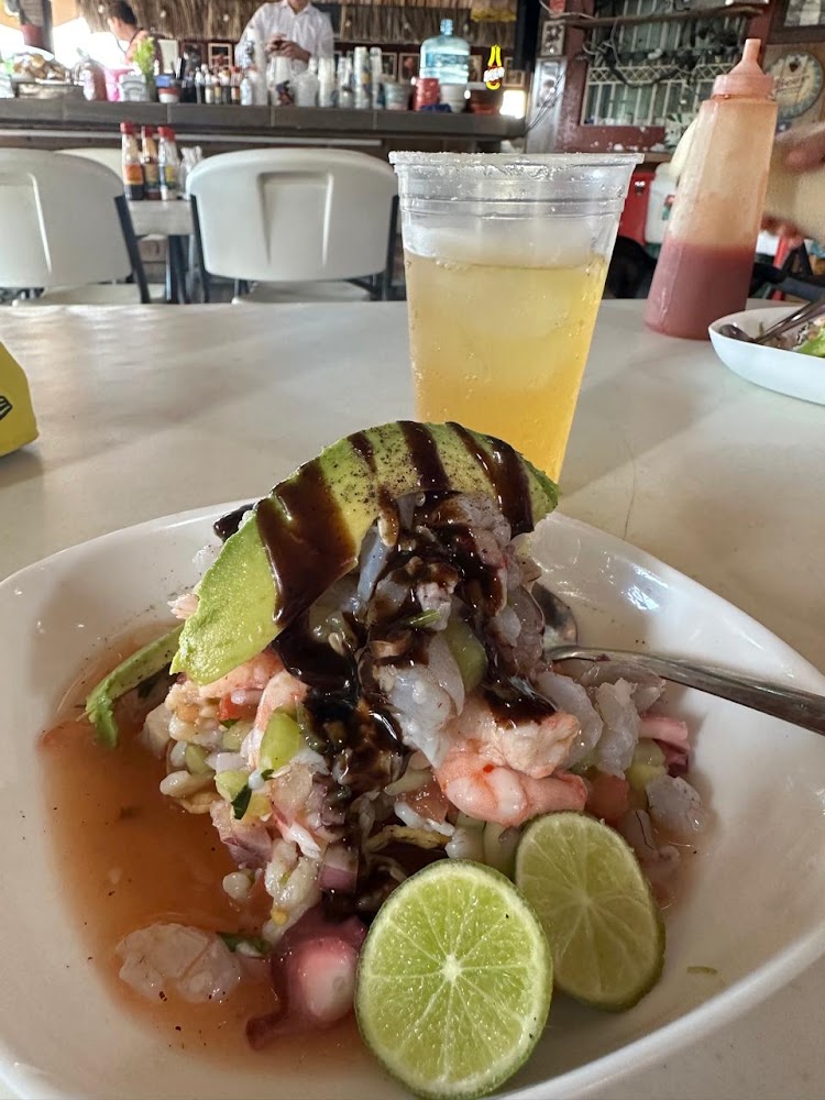Mariscos El Brujo