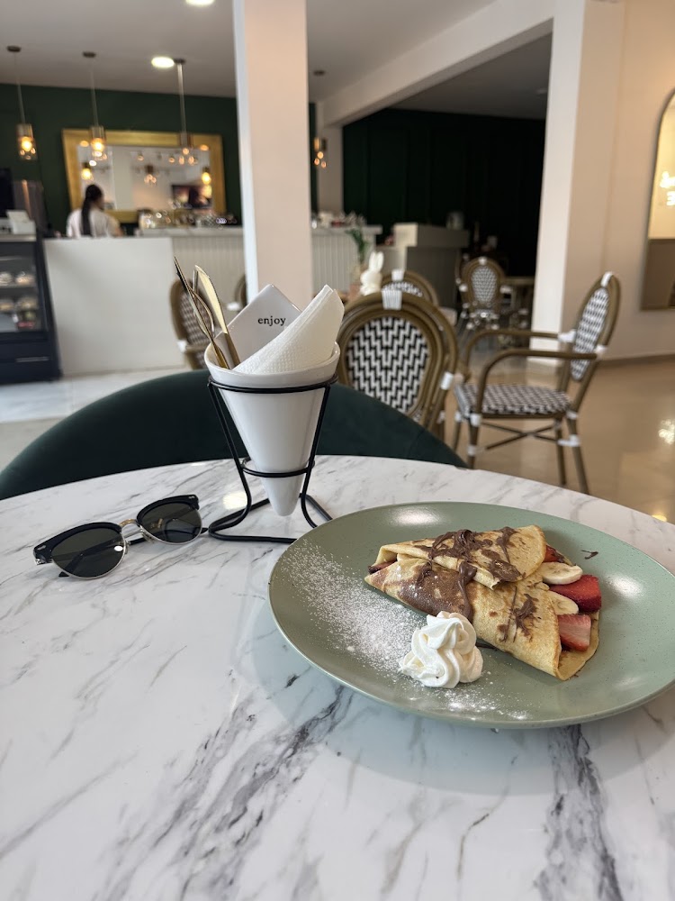 Cafeteria Lumiere