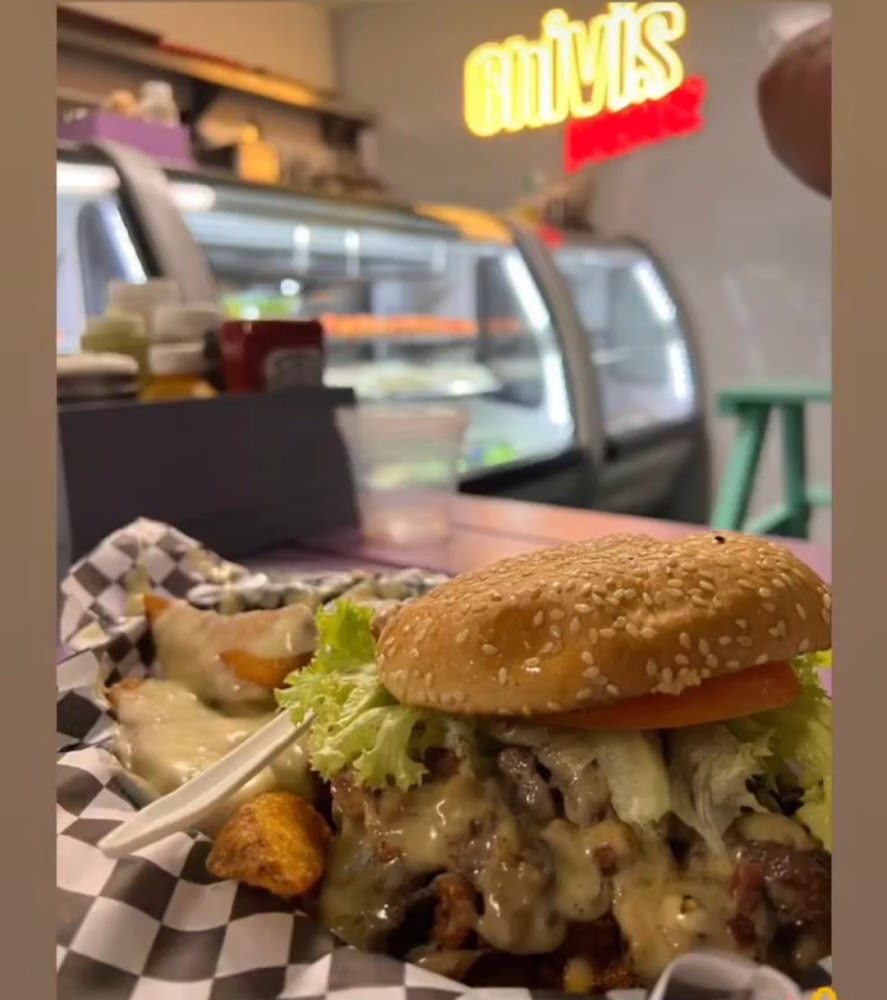 Chivis Burger