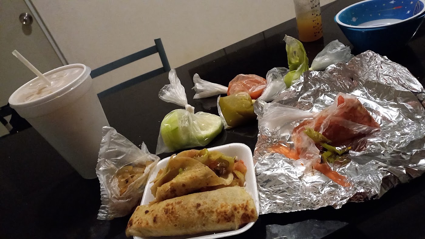 Taquería El Zurdo