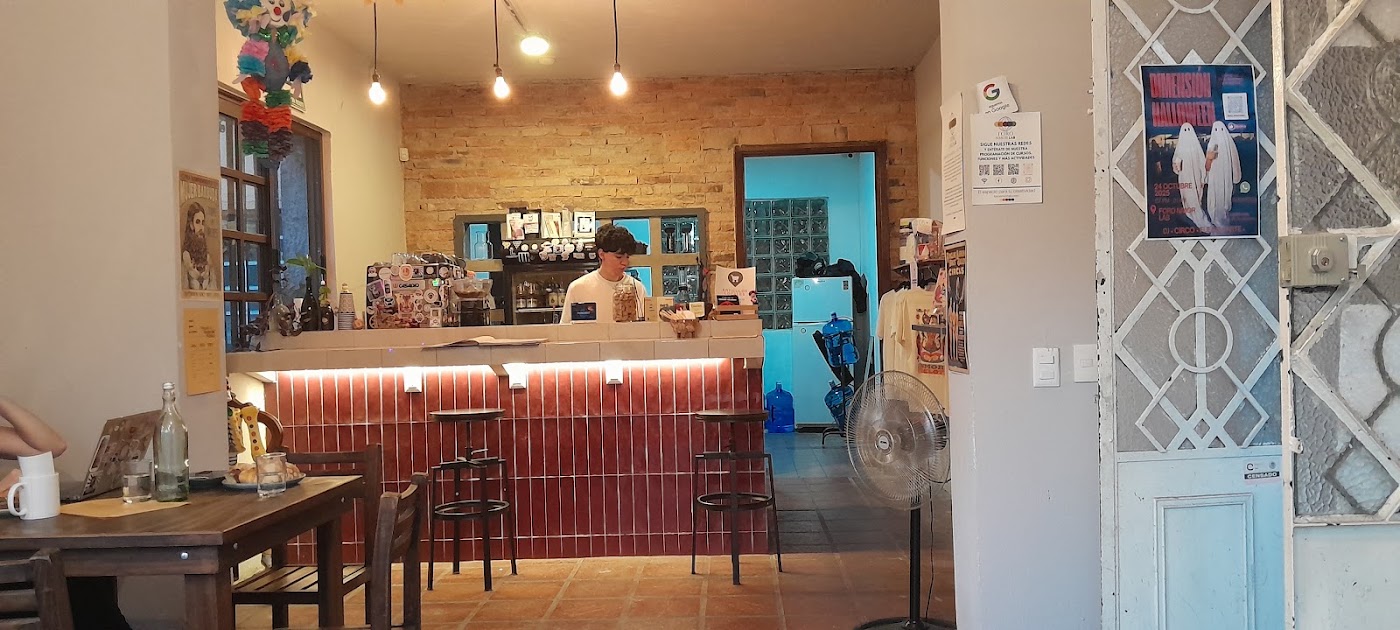 Café, Pan & Circo | Barra de especialidad